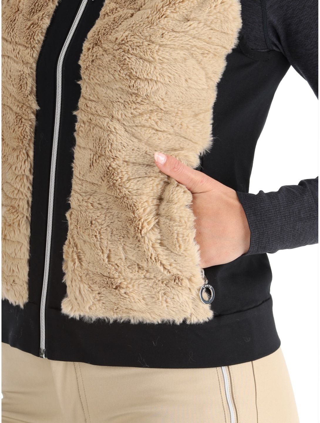 Luhta, Huittilahti body warmer women Powder beige 