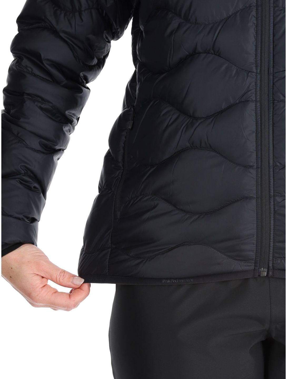 Peak Performance, W Helium Down Hood down jacket women Black black 