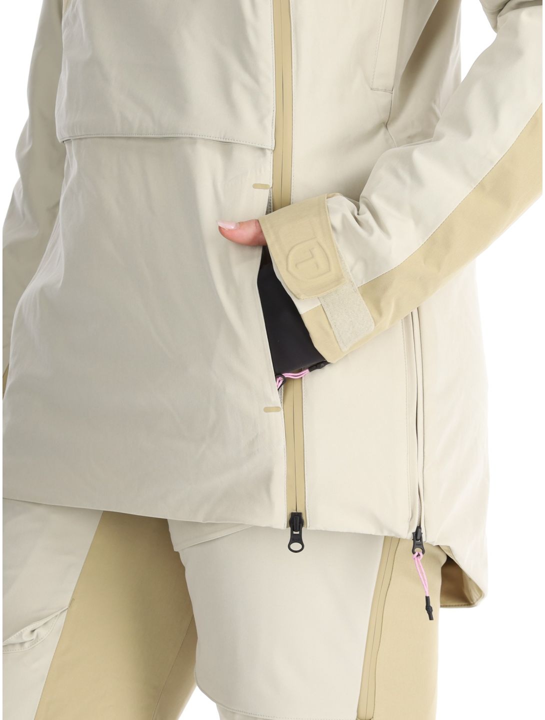 Tenson, Aerismo JackoRak ski jacket women Light Beige beige 