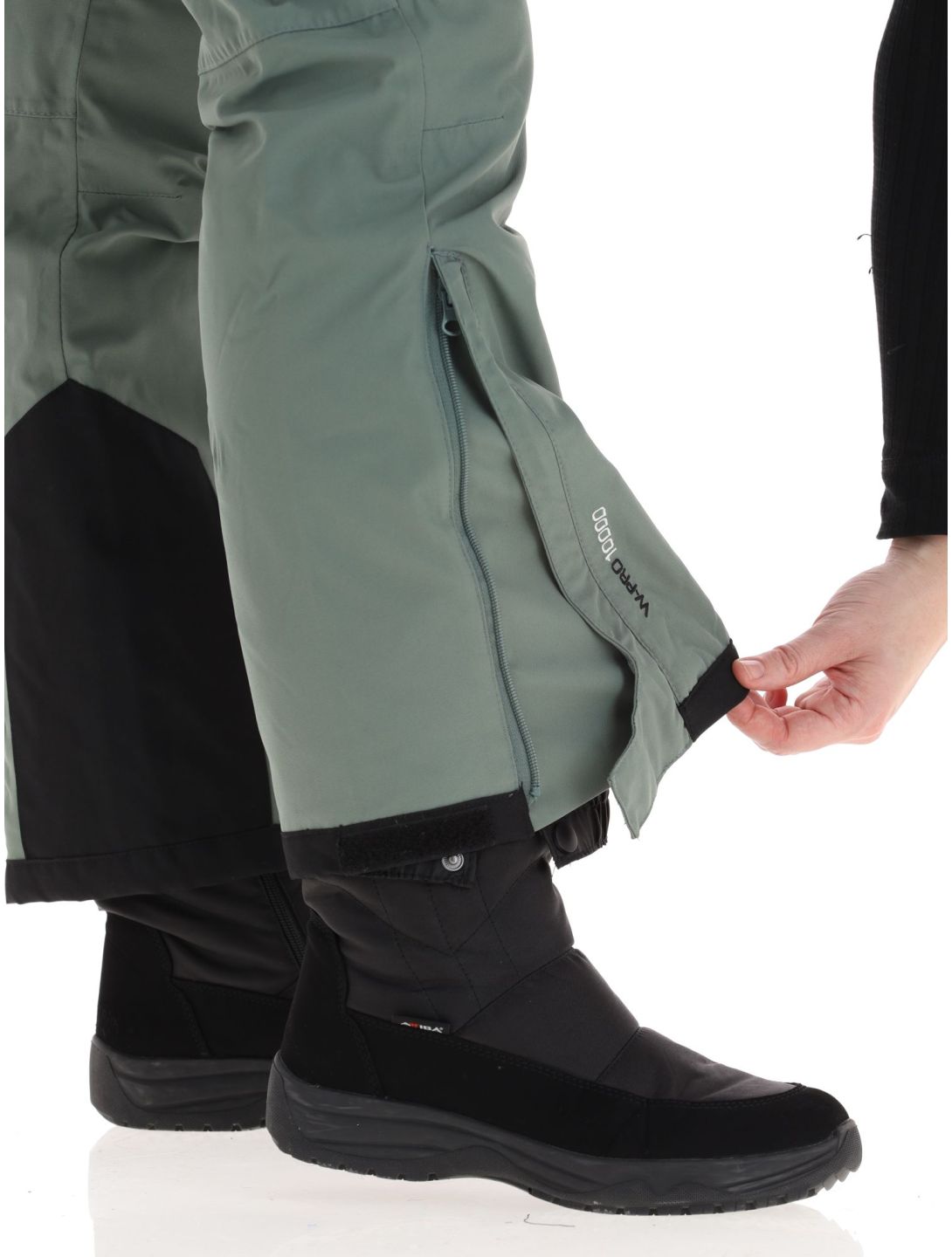 Whistler, Drizzle ski pants women Laurel Wreath green 